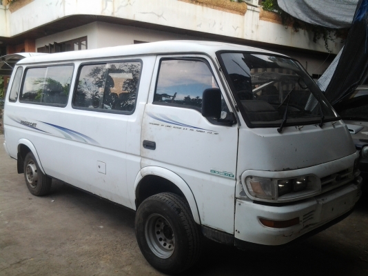 ขายรถตู้ไทยรุ่งเครื่องดีเซล2500 เทอร์โบ เครื่องแน่นวิ่งแค่ 500กิโล เบาะครบ พร้อมใช้ ช่วงล่างเป็นแซสซีอีซูซุบัดดี้ เพลาลอยของอีซูซุเอล เอาไปทำกระบะบรรทุกแจ๋วเลยครับ ขาย 55000 บาทเท่านั้น แต่ไม่มีทะเบียนมีแต่ใบประมูลของบริษัทไทยรุ่งครับ ขายรถตู้ไทยรุ่งเครื่องดีเซล2500 เทอร์โบ เครื่องแน่นวิ่งแค่ 500กิโล เบาะครบ พร้อมใช้ ช่วงล่างเป็นแซสซีอีซูซุบัดดี้ เพลาลอยของอีซูซุเอล เอาไปทำกระบะบรรทุกแจ๋วเลยครับ ขาย 55000 บาทเท่านั้น แต่ไม่มีทะเบียนมีแต่ใบประมูลของบริษัทไทยรุ่งครับ