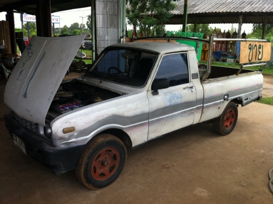 Mazda familia หัวเดี่ยว สภาพใช้งานได้ ราคาถูกมาก ด่วน