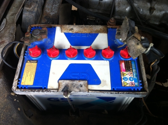 Mazda familia หัวเดี่ยว สภาพใช้งานได้ ราคาถูกมาก ด่วน