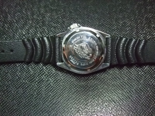 SEIKO DRIVER 200M. SEIKO DRIVER 200M.