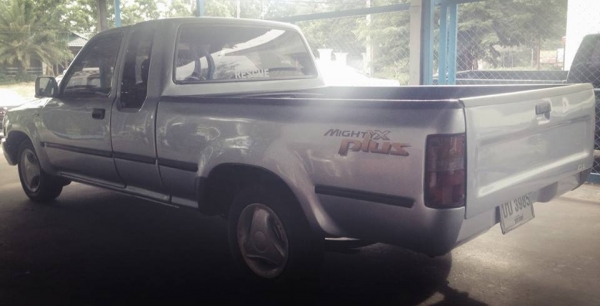 **145,000 บ.ต่อรอง**ขายไมตี้แค็ป ราคาเบาๆ TOYOTA HILUX ไมตี้2.5 โป่งหน้า-หลังแท้ ปี39/96 เครื่องเดิมเกียร์เดิม แห้งดี แน่น แรง เกียร์ไม่มีหลุด ช่วงล่างหนึบไม่มีส่าย คัสซีสวยเดิม ไม่มีปะ กระบะสวยมีพื้นปูกระบะ หน้า-หลังเดิมๆไม่เคยชนหนัก ภายในสวยคอนโซลครบ พ.