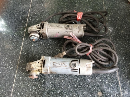 ขายเครื่องเจียร์ Makita เครื่องละ 950 บาท