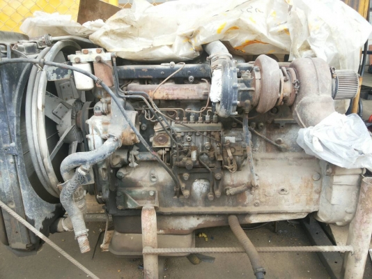 ขายเครื่องVOLVO FL10 เครื่อง300กว่าแรงพร้อมใช้