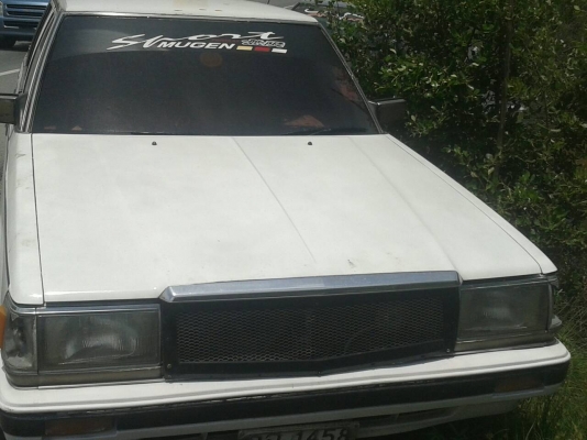 ขายtoyota crown   เครื่องj  สองคัน  80,000