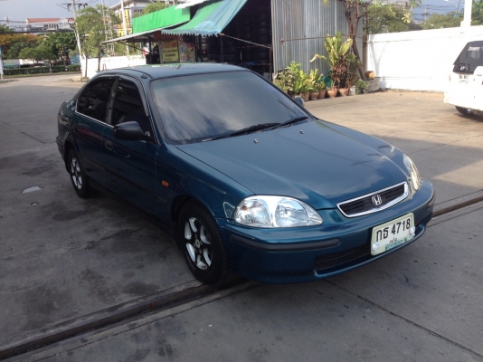 ปรับราคาสุดท้าย ขายCIVIC ตาโต AUTO ปี97 เครื่อง1600 เกียร์ATภายในเบาะหนัง สวยสะอาด กระจกข้างพับไฟฟ้า วิทยุCD แอร์เย็นเพลงเพราะ เครื่องเกียร์ช่วงล่างดี ไม่มีชน หน้าหลังเดิม ขับดี หารุ่นนี้อยู่ไม่ผิดหวัง ขอขายในราคา 90000 บาท ดูรถได้ปากน้ำ-บางพลี สนใจติดต่อ