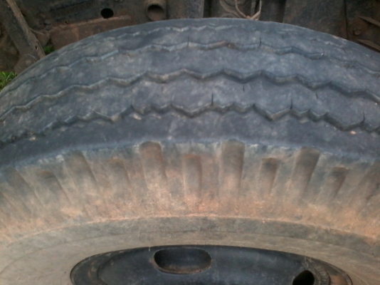 ขาย ISUZU NPR 115  ลดสุดๆๆ เลิกกิจการ