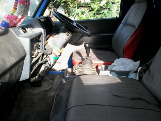 ขาย ISUZU NPR 115  ลดสุดๆๆ เลิกกิจการ