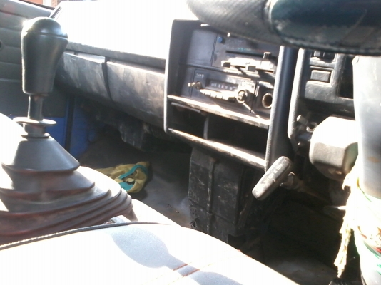 ขาย ISUZU NPR 115  ลดสุดๆๆ เลิกกิจการ