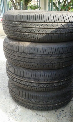 ขายยางถอดป้ายแดง nissan march 14" ถอดศูนย์ maxxis ma-307 ยางผลิตปี 13 สนใจติดต่อเล็กคลองสามครับ 081-3747940