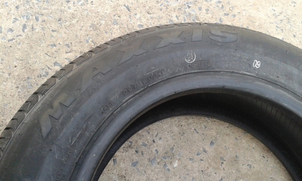 ขายยางถอดป้ายแดง nissan march 14" ถอดศูนย์ maxxis ma-307 ยางผลิตปี 13 สนใจติดต่อเล็กคลองสามครับ 081-3747940 ขายยางถอดป้ายแดง nissan march 14" ถอดศูนย์ maxxis ma-307 ยางผลิตปี 13 สนใจติดต่อเล็กคลองสามครับ 081-3747940