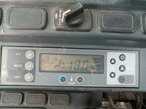 Kobelco SK200-8 #YN11-52136 สภาพสวย นำเข้าเองจากญี่ปุ่น สนใจโทร. 080-6565422 (หนิง)