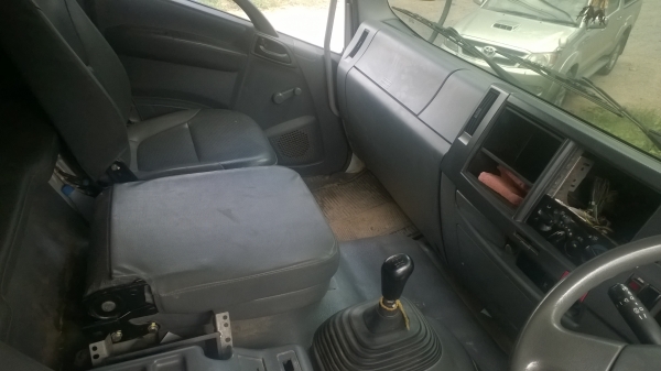 สิบล้อดั้ม360แรงปี*54 ไมล์..130000 กม.รถห้างแท้ๆเดิมๆ สีเดิม เครื่องดีไม่มีแกะ