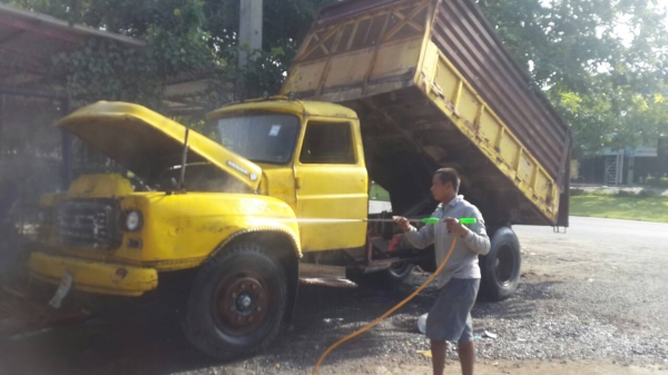 หกล้อดั้มหัวยาว เครื่อง 6BD เฟื่้องท้าย isuzu ใหญ่