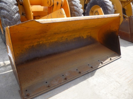 ขายรถตักนำเข้ามือ 2 จากญี่ปุ่น KOMATSU 515