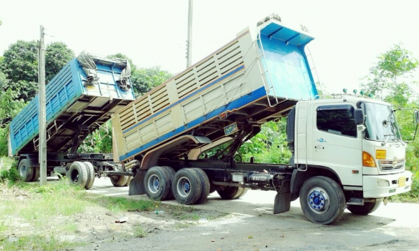 ขายรถสิบล้อ HINO MEGA 260 แรงม้า 2 เพลา กระบะเหล็กดั๊ม ลูกพ่วง