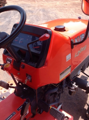 แทรกเตอร์คูโบต้า L2808สภาพดีมาก ขายพร้อมโรตารี่ แทรกเตอร์คูโบต้า L2808สภาพดีมาก ขายพร้อมโรตารี่