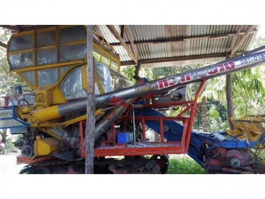 ขายรถเกี่ยวข้าว ศักดิ์พัฒนา อุ้ม2.5ตัน เครื่อง6HE 195 TURBO สภาพพร้อมใช้งาน สนใจโทร 090-8588220คุณนะ ID:narong498 หรือ www.truck.in.th/498