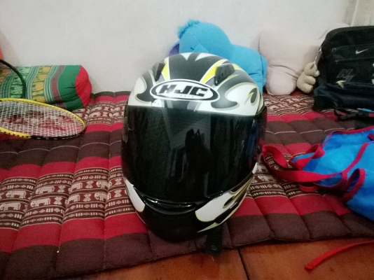 ขายหมวก HJC Size M ครับใหม่อย่างงามใส่แล้วเท่ครับ