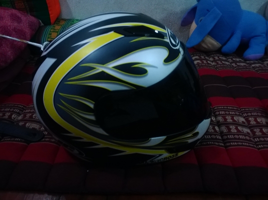 ขายหมวก HJC Size M ครับใหม่อย่างงามใส่แล้วเท่ครับ ขายหมวก HJC Size M ครับใหม่อย่างงามใส่แล้วเท่ครับ