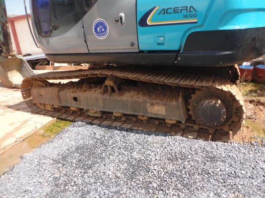 ขายรถแม็คโคร KOBELCO PC 120 mark-5 super เก่านอก สวยมาก พร้อมใช้ ไฟฟ้าครบ ขายรถแม็คโคร KOBELCO PC 120 mark-5 super เก่านอก สวยมาก พร้อมใช้ ไฟฟ้าครบ