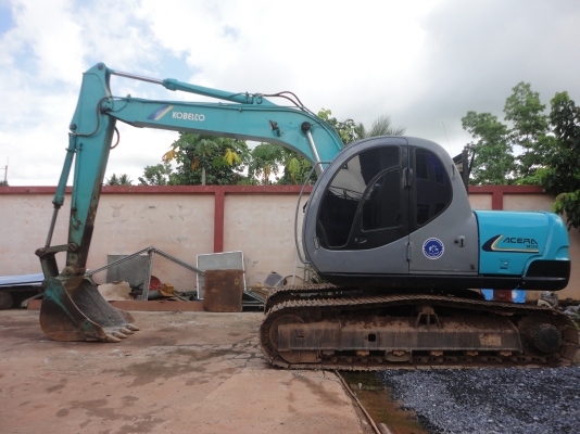 ขายรถแม็คโคร KOBELCO PC 120 mark-5 super เก่านอก สวยมาก พร้อมใช้ ไฟฟ้าครบ ขายรถแม็คโคร KOBELCO PC 120 mark-5 super เก่านอก สวยมาก พร้อมใช้ ไฟฟ้าครบ