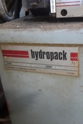 เครื่องดัดเหล็ก ไฮโดลิค แบบแยก รุ่นใหญ่ฮอนแลน ครับเครื่องไฮโดลิค ควบคุมด้วย รีโมท ไฟฟ้า