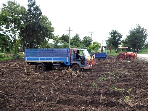 (จองโอนเงินมา10000แล้ว)ขอบคุณ truck2hand ครับ ไปส่งด่านช่องจอม สุริน