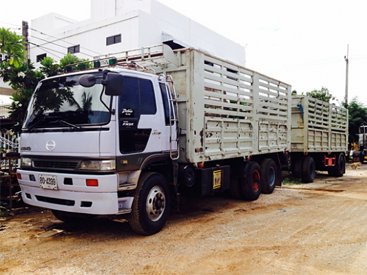 ขายรถพ่วง 18 ล้อ HINO 2K สมอเงิน เครื่อง P11C 320แรง เกียร์ 10 เกียร์ กระบะรุ่งเจริญ ไม่ดัมพ์