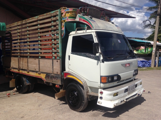 ขายKM777ช่วงล่างFC หน้า-หลัง เครื่องดี คัทซีสวย แอร์พร้อม ยางดี6เส้น