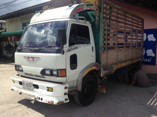 ขายKM777ช่วงล่างFC หน้า-หลัง เครื่องดี คัทซีสวย แอร์พร้อม ยางดี6เส้น