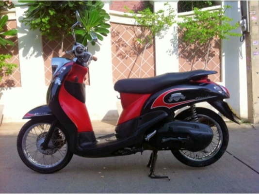 Yamaha Fino Classic สีดำ แดง สวยมาก วิ่งน้อย เดิมๆ