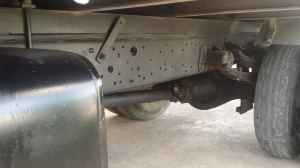 ขายรถ6ล้อ195แรง เครื่องดี คัชชีสวย กะบะบรรทุก สภาพพร้อมใช้งาน ยาว6เมตร รุ่นสิ