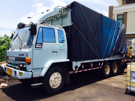 10ล้อ คอกเหล็ก เพลาเดียว 6 สูบ 195แรง