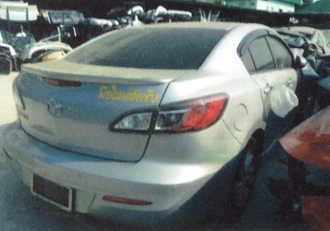 ขายซาก Mazda3 1.6 ตัว4ประตู ปี13 สีเทา ทะเบียนลอยไม่หยุด รถโดนแค่หน้า ประตูสวย4บานเลย