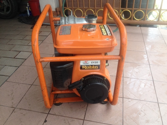 ปั้มนำ้ ROBIN EY20Dเครื่อง4จังหวะเก่าญี่ปุ่นสภาพดีท่อ3นิ้ว