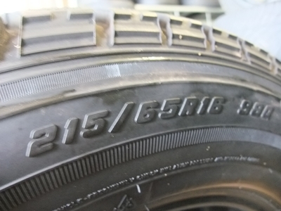 ยาง Goodyear 215/65/16 ปี 09 ยางติดล้อญี่ปุ่นมา ยาง Goodyear 215/65/16 ปี 09 ยางติดล้อญี่ปุ่นมา