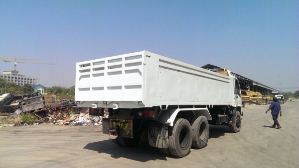 รถบรรทุกดั้มพ์ 2 เพลา แม่ - ลูก 3 คานแท้ อีซูซุ DECA EURO 2 270 แรงม้า HINO MEGA มีหลายคัน