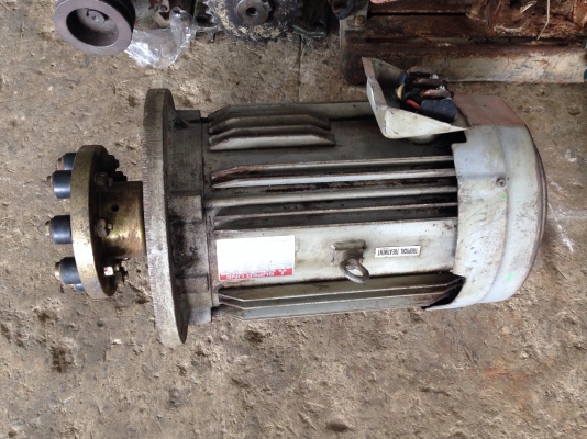 ขายมอเตอร์หน้าแปลน Mitsubishi 10 HP. 1450 RPM 220/380V สภาพดี วิ่งนิ่ม มี 10 ตัวครับ ขายมอเตอร์หน้าแปลน Mitsubishi 10 HP. 1450 RPM 220/380V สภาพดี วิ่งนิ่ม มี 10 ตัวครับ
