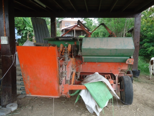 ขายเครื่องอัดฟาง ขายเครื่องอัดฟาง