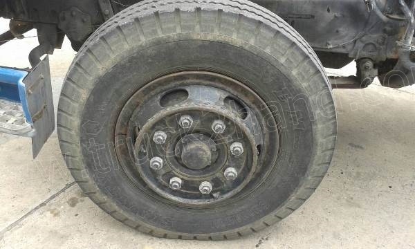 HINO 6 ล้อ บรรทุกของเหลว 160 แรงม้า ปี 2540 สภาพยางเต็ม 7 เส้น