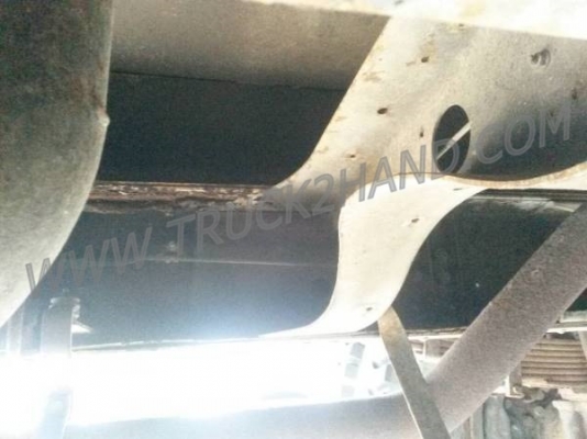 HINO 6 ล้อ บรรทุกของเหลว 160 แรงม้า ปี 2540 สภาพยางเต็ม 7 เส้น