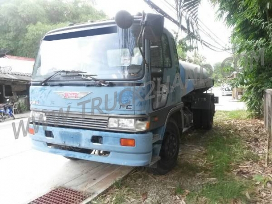 HINO 6 ล้อ บรรทุกของเหลว 160 แรงม้า ปี 2540 สภาพยางเต็ม 7 เส้น