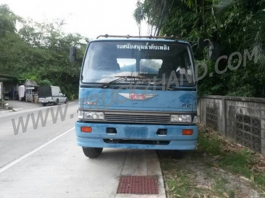 HINO 6 ล้อ บรรทุกของเหลว 160 แรงม้า ปี 2540 สภาพยางเต็ม 7 เส้น