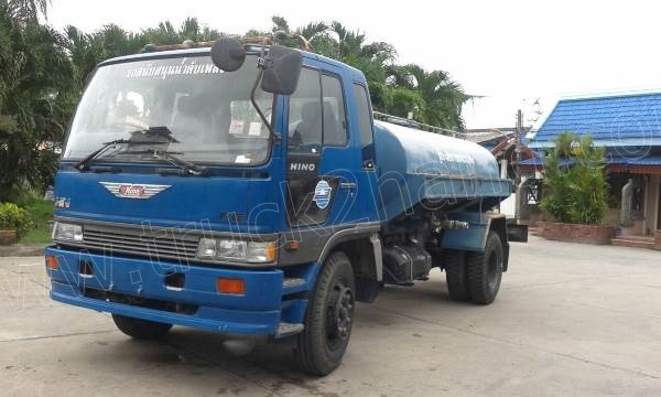 HINO 6 ล้อ บรรทุกของเหลว 160 แรงม้า ปี 2540 สภาพยางเต็ม 7 เส้น