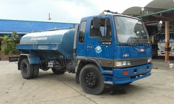HINO 6 ล้อ บรรทุกของเหลว 160 แรงม้า ปี 2540 สภาพยางเต็ม 7 เส้น