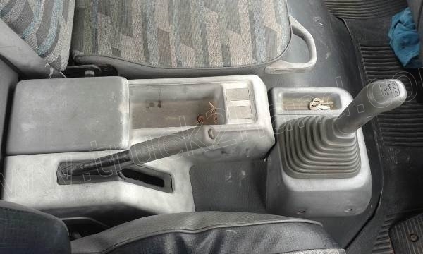 HINO 6 ล้อ บรรทุกของเหลว 160 แรงม้า ปี 2540 สภาพยางเต็ม 7 เส้น