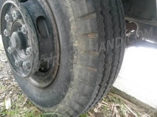 HINO 6 ล้อ บรรทุกของเหลว 160 แรงม้า ปี 2540 สภาพยางเต็ม 7 เส้น