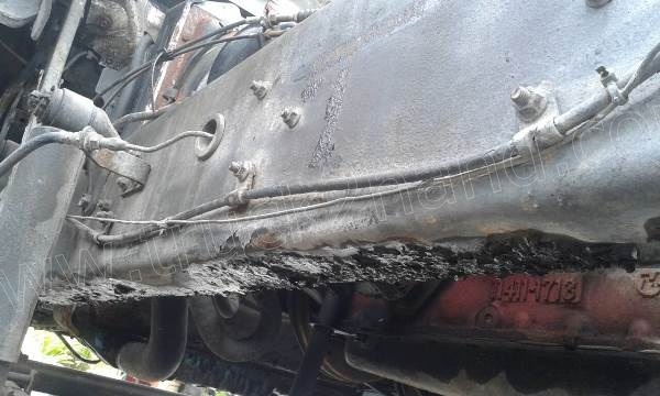 HINO 6 ล้อ บรรทุกของเหลว 160 แรงม้า ปี 2540 สภาพยางเต็ม 7 เส้น