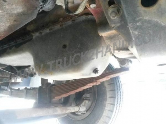 HINO 6 ล้อ บรรทุกของเหลว 160 แรงม้า ปี 2540 สภาพยางเต็ม 7 เส้น