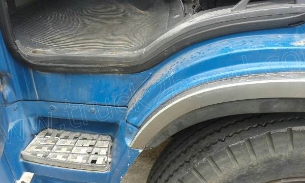 HINO 6 ล้อ บรรทุกของเหลว 160 แรงม้า ปี 2540 สภาพยางเต็ม 7 เส้น